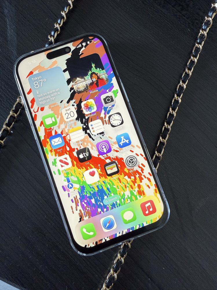 Лучший подарок Iphone 16 pro max TO’LiQ o’qimiz!