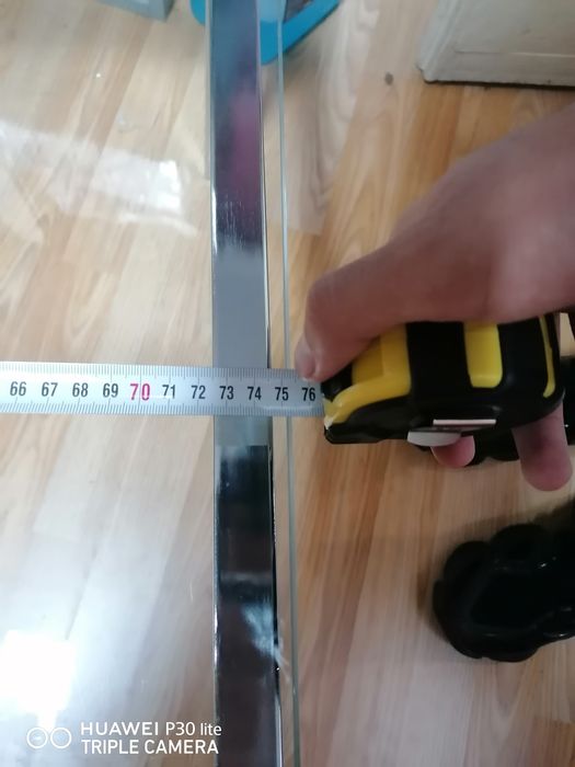 Хлна маса алуминий и стъкло