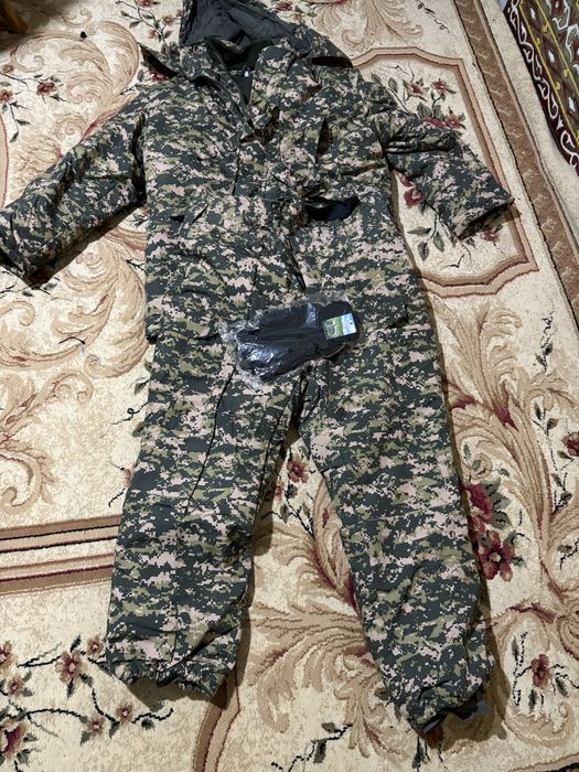 Зимний костюм для охоты и рыбалки