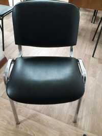 Продам стулья  чёрного цвета