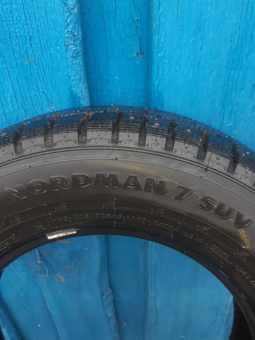Продам новую зимнюю резину NORDMAN 7.
