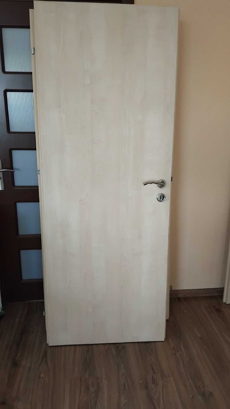 Интериорни врати