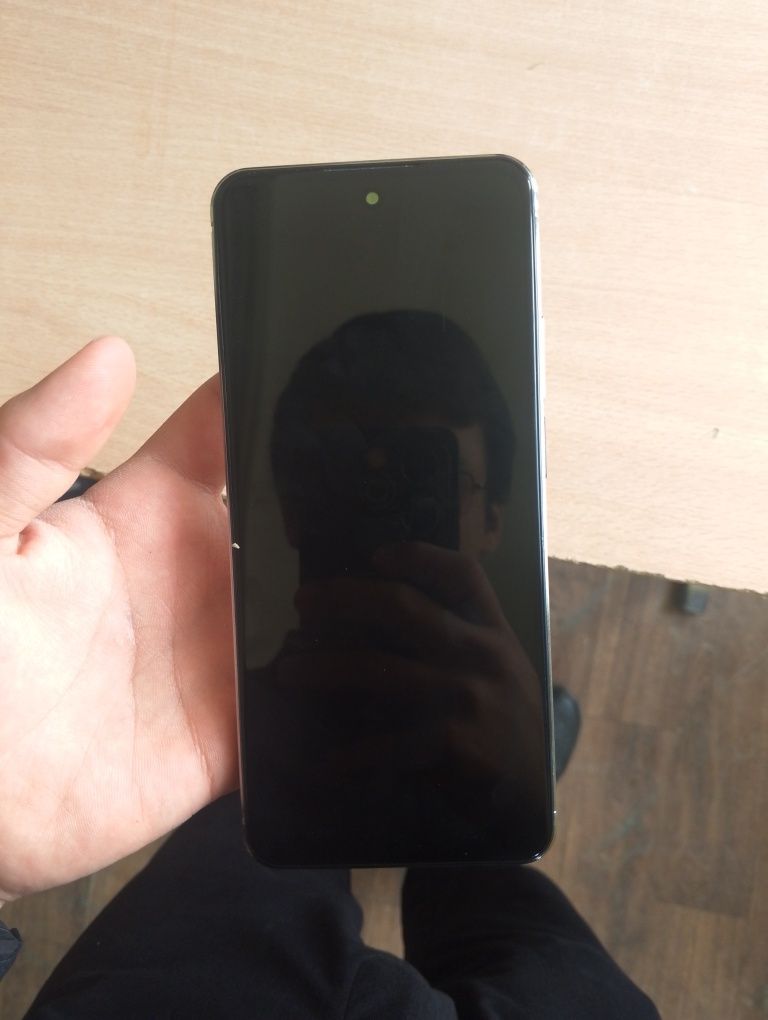 Infinix hot 40 holati yahshi