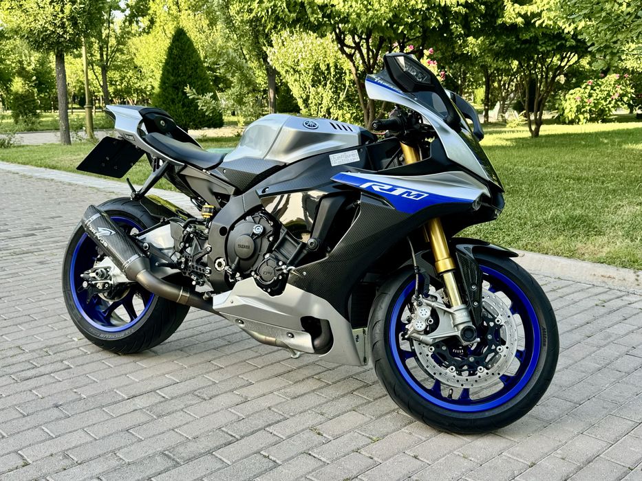 Yamaha r1m единственный в ближнем востоке