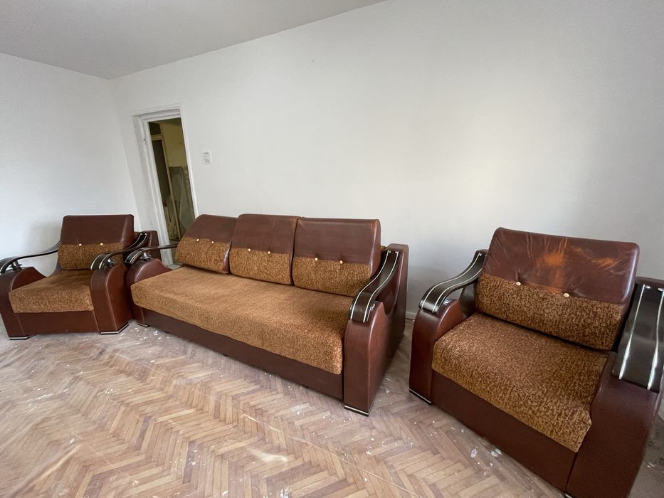 Canapea extensibila cu 2 fotolii