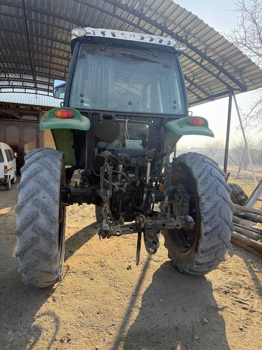 Ttz ls 100 traktori sotiladi.