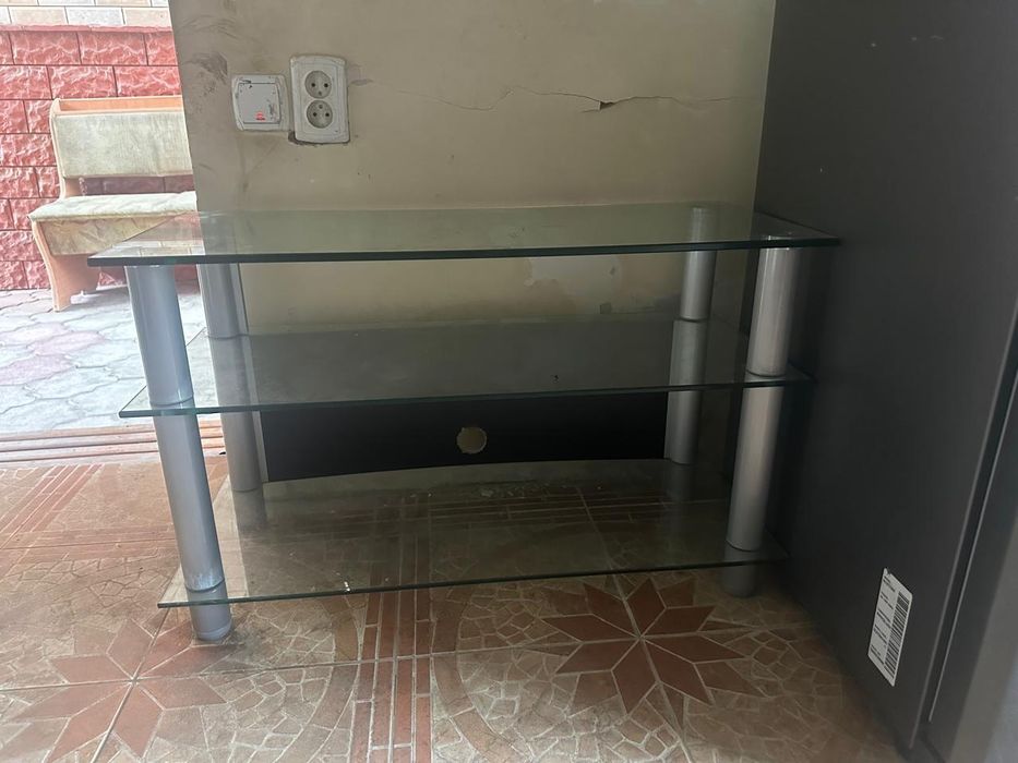 Журнальный столик