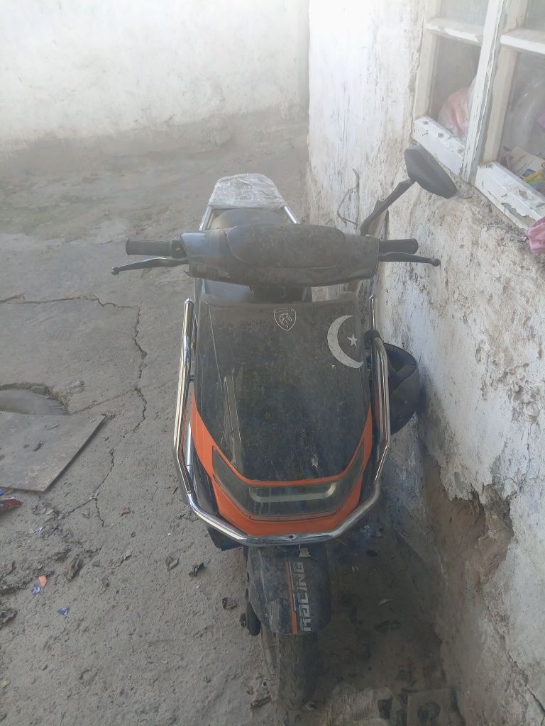 Sukuter sotiladi