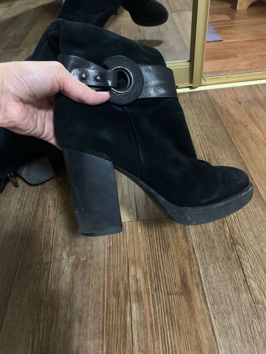 Обувь замшевый на каблуках