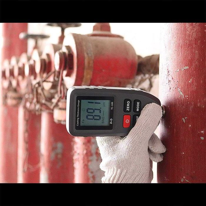 Уред за измерване на дебелината на боята