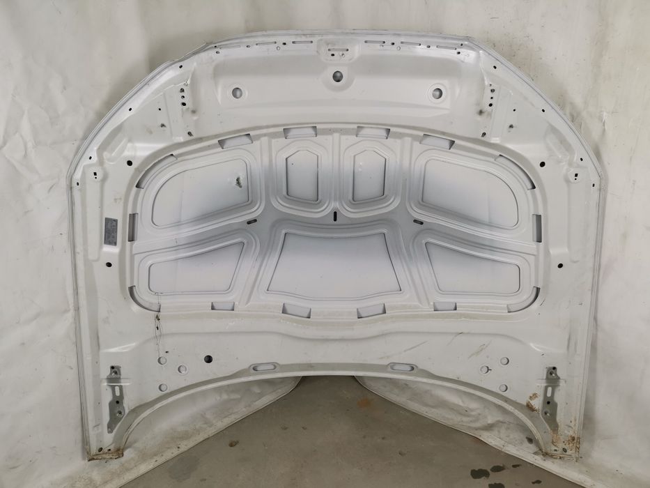 Преден капак Ауди А4 Б9 / Audi A4 B9 Оригинален