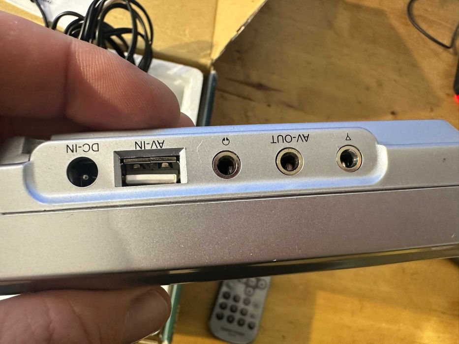 mini tv led oasis 5 inch alimentare 12v NOU