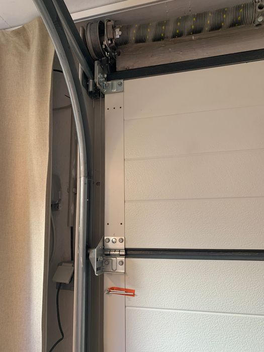 Продава се Гараж / Паркомясто в с. Брестовене, Област Разград - 5 кв.м за 173 €/кв.м - Снимка #5