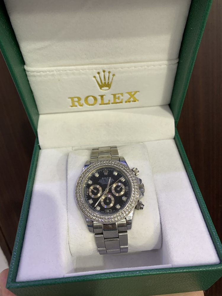 Продается Часы ROLEX