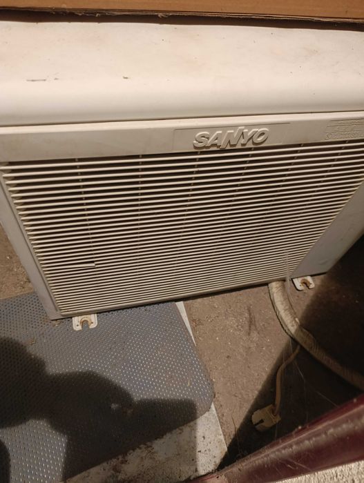 Климатици SANYO-  2  два броя за части