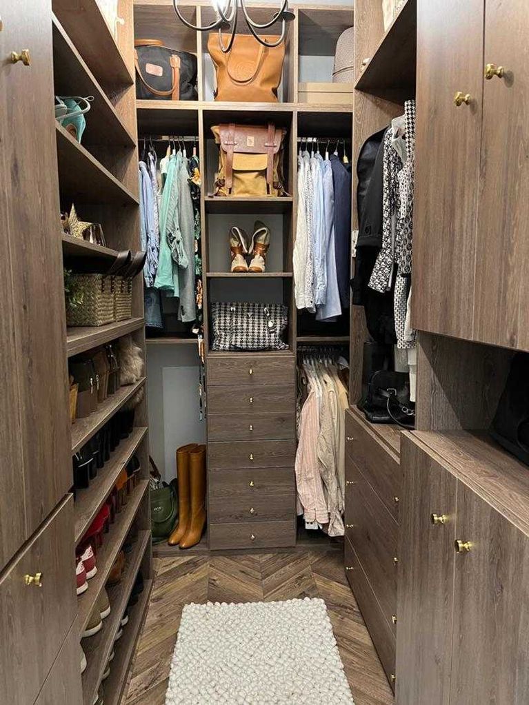 Дава се под наем Двустаен апартамент в София, Изгрев - 67 кв.м за 380 € - Снимка #2