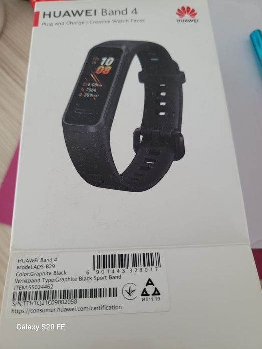 Huawei band 4 bratara fitness