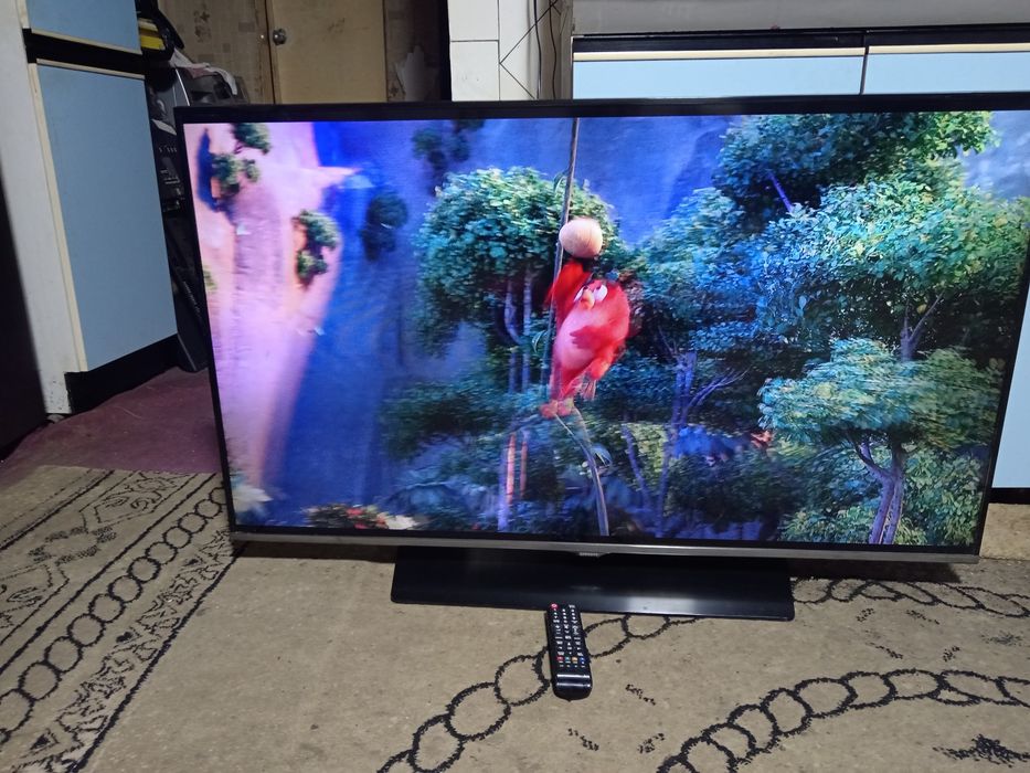 Продам телевизор 48