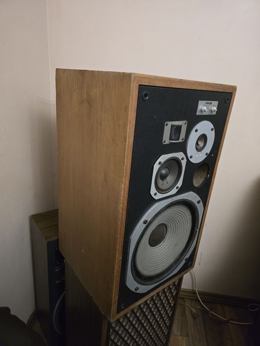 Тонколони Pioneer hpm 100