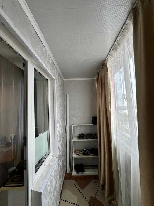 Продам 3 комн. кв., в 19-м мкрн.