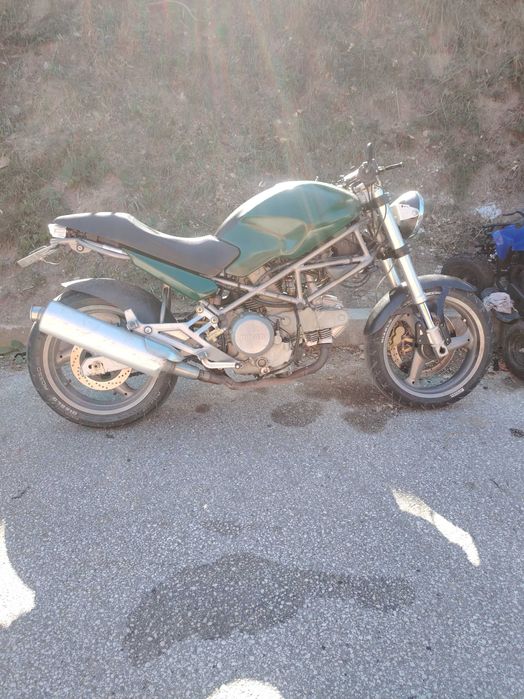 Ducati monster 600 2001г