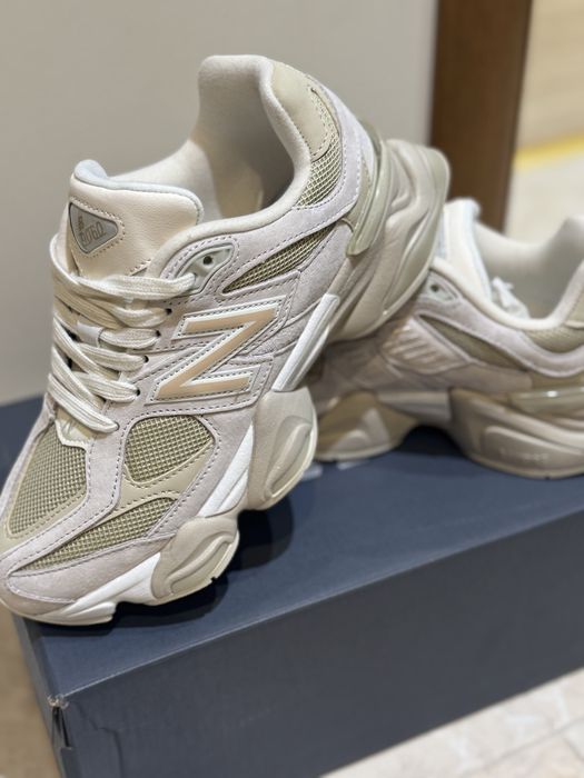 New Balance 9060