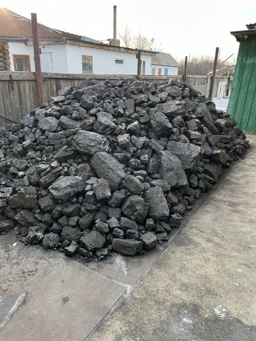 Уголь, дрова в мешках