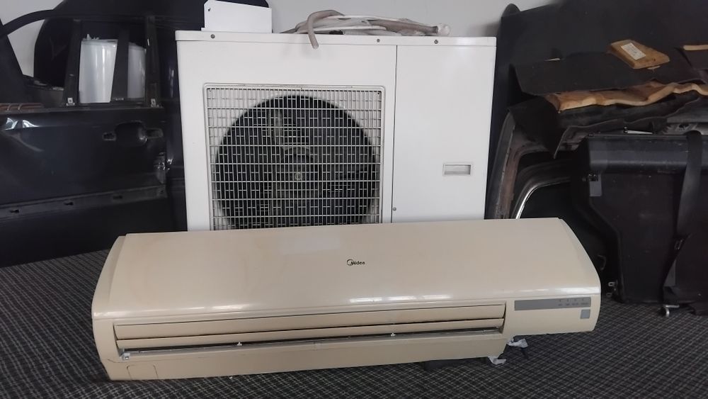 Климатик Midea 24