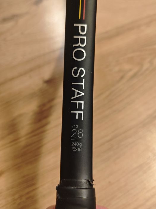 Тенис ракета Wilson Pro Staff v13 26 – 240 г (junior)