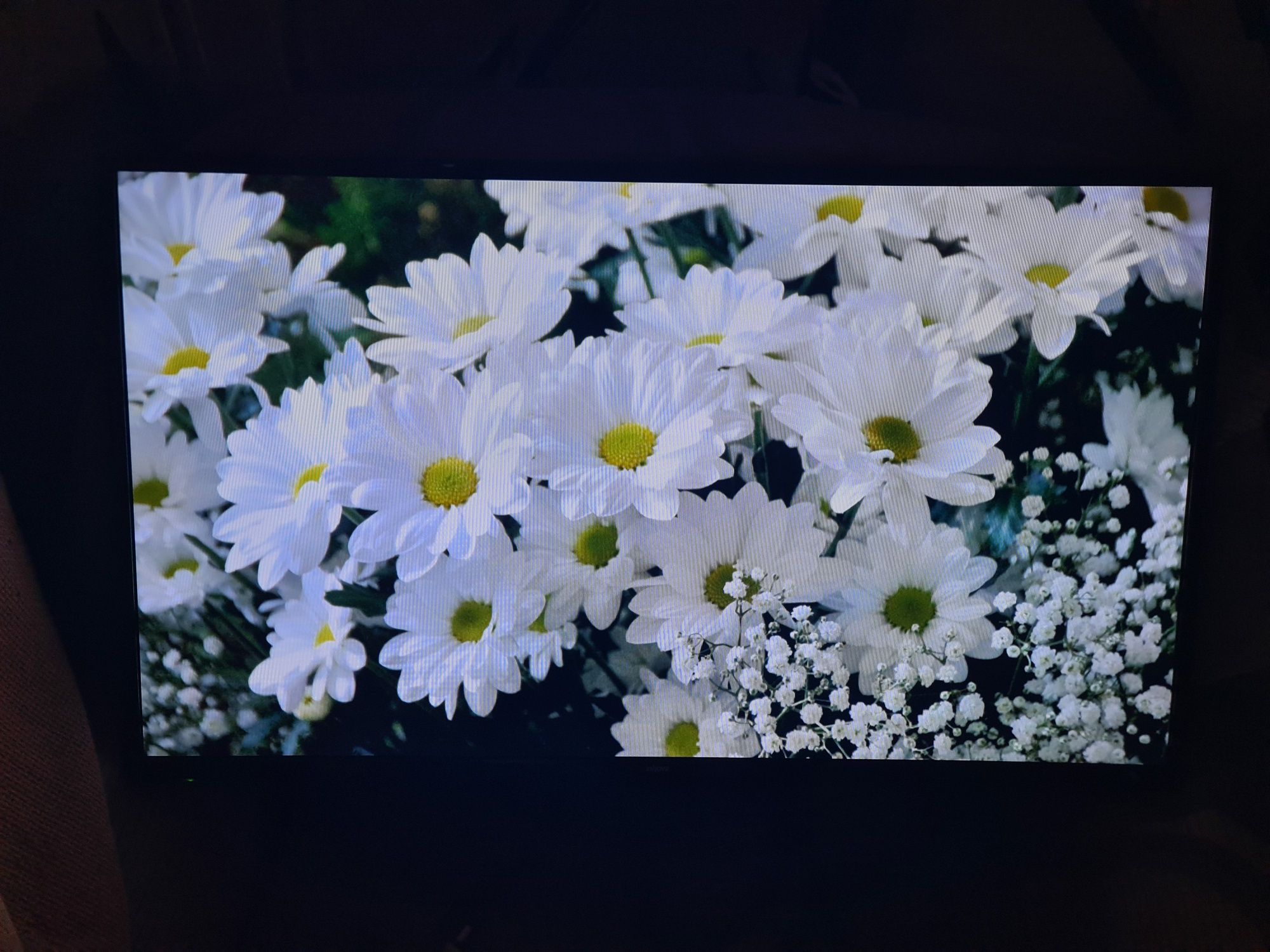 Продаёться Innova smart tv 39 в отличном состоянии 
SMARTV
LED TV39"