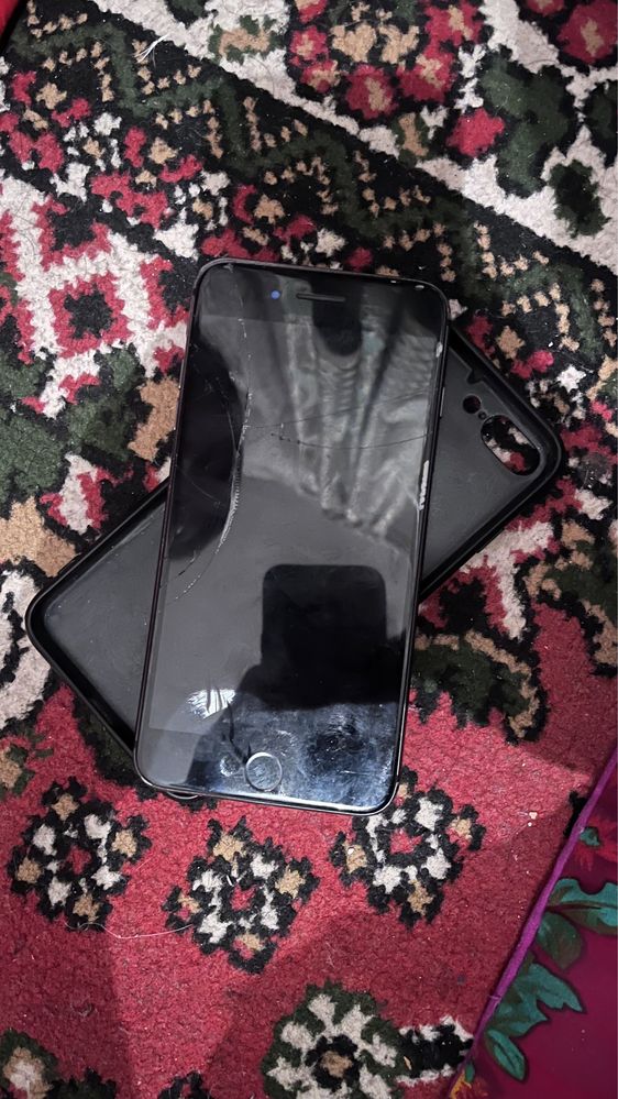 Iphone 8 plus сатылады!!!