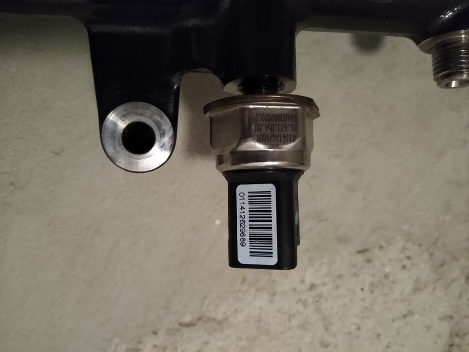 Rampa injectoare cu senzor presiune Ford Mondeo MK4
