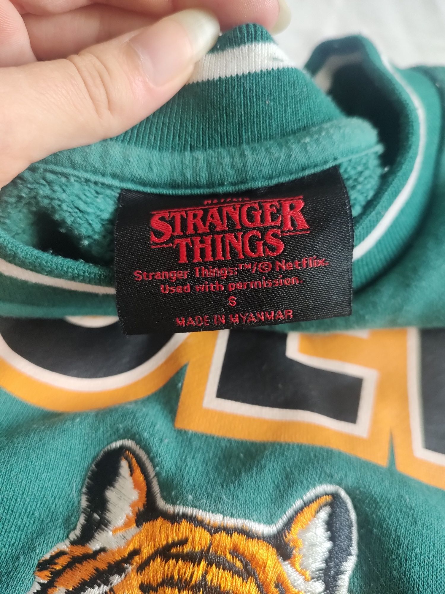 Netflix Stranger Things Jumper Hawkins Tigers Sweatshirt