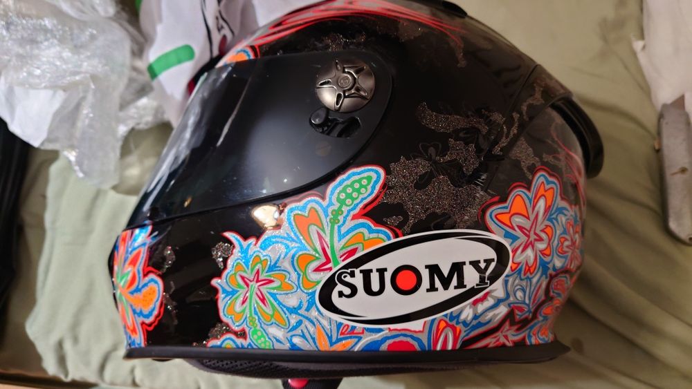 Suomy Spec 1 -Extreme size L dark visor