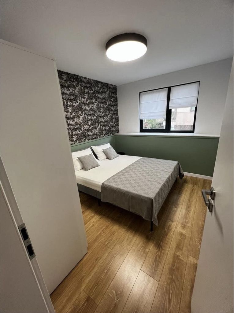 Дава се под наем Двустаен апартамент в Пловдив, Кършияка - 70 кв.м за 561 € - Снимка #3