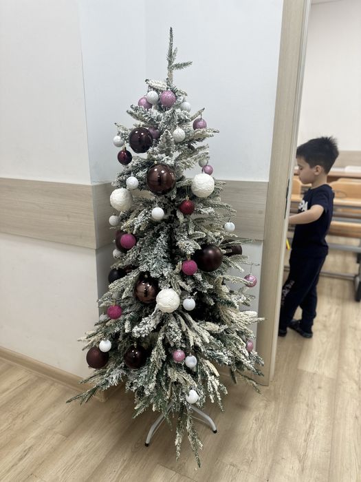 Елка 1,6м елочка заснеженная