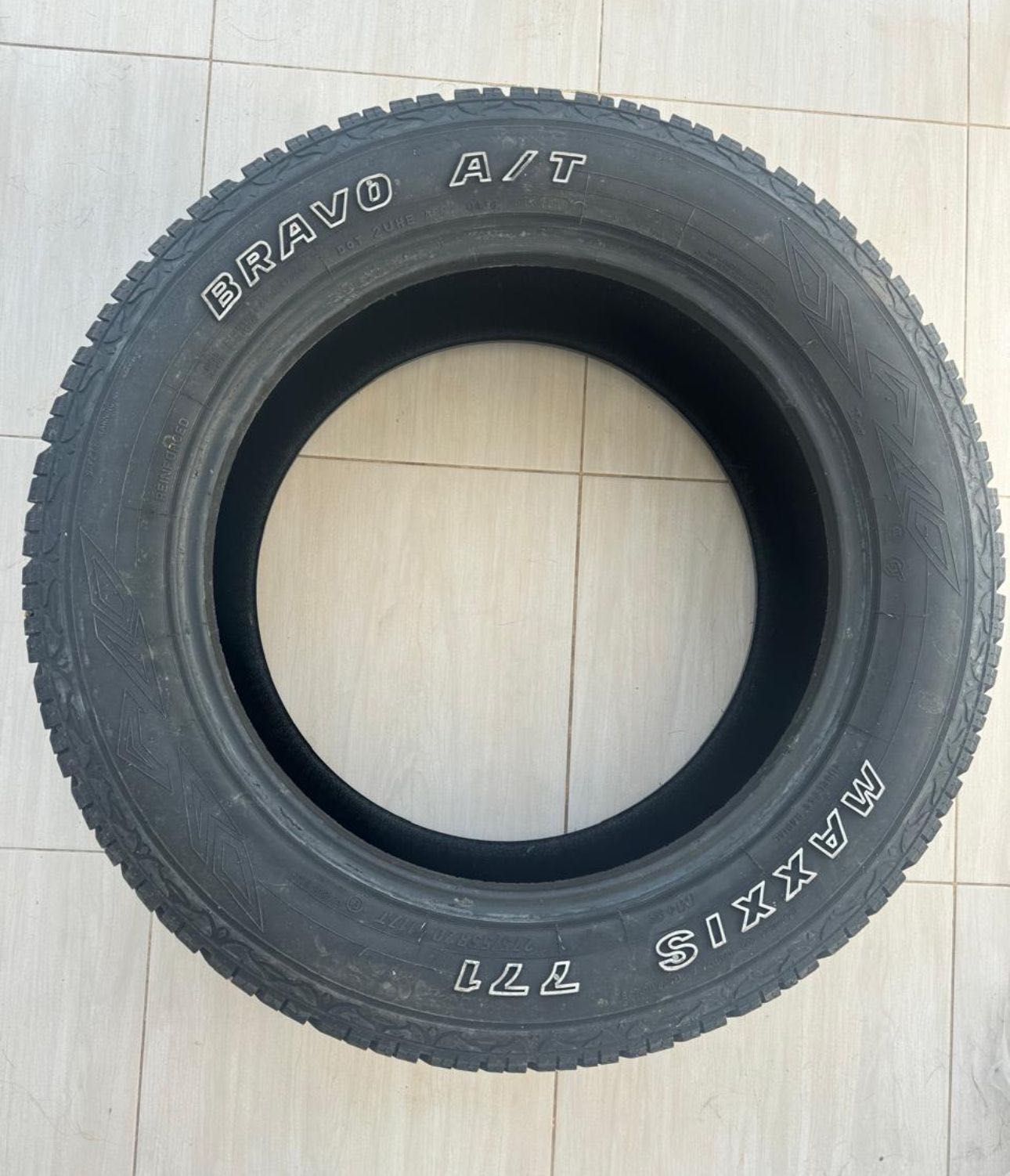 Резина 275/55/20 А/Т MAXXIS BRAVO 771 почти новая