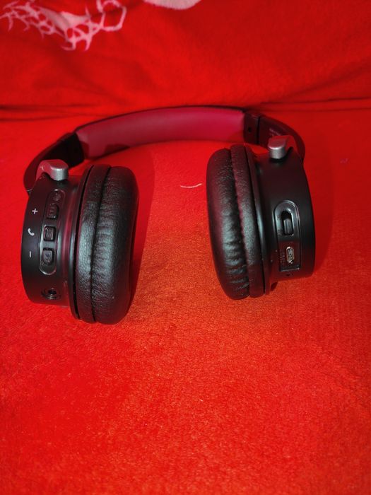 Căști wireless de la kappa