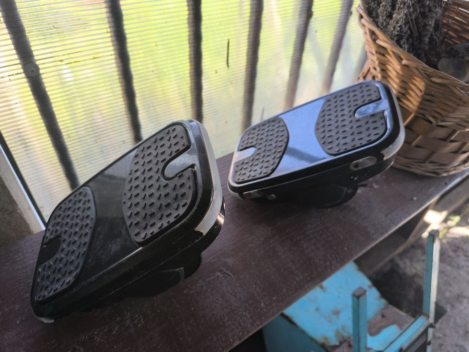 Hovershoes , role electrice cu auto-echilibrare