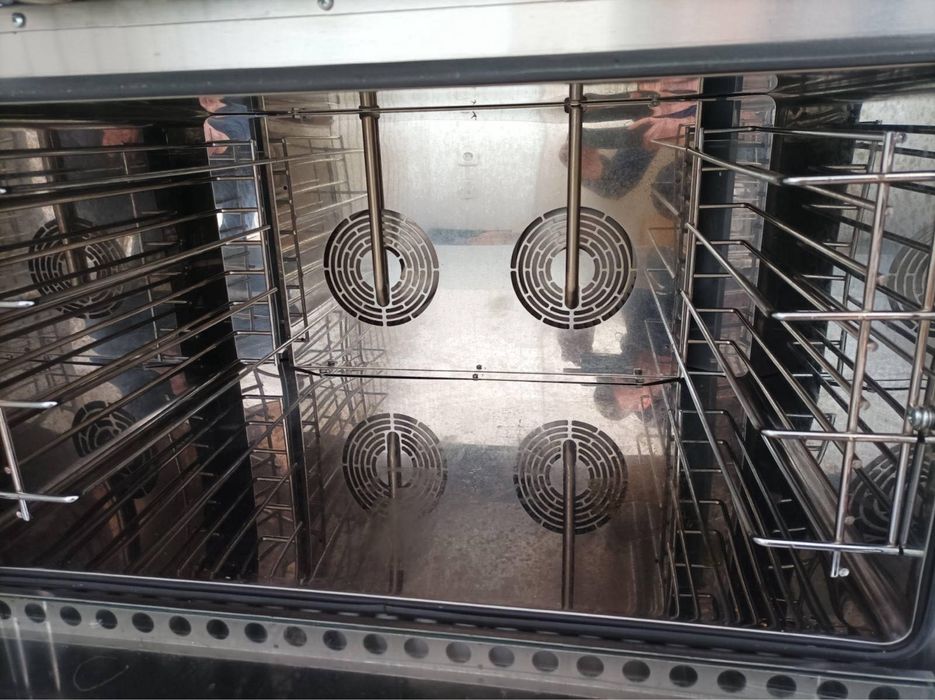 Професионално кухненско оборудване