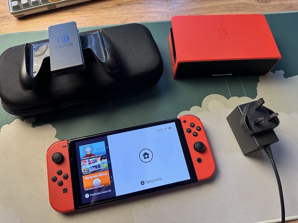 Прошитый Nintendo Switch OLED 25игр