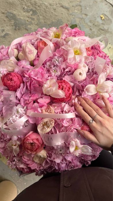 Живые цветы букет от магазина Vetka