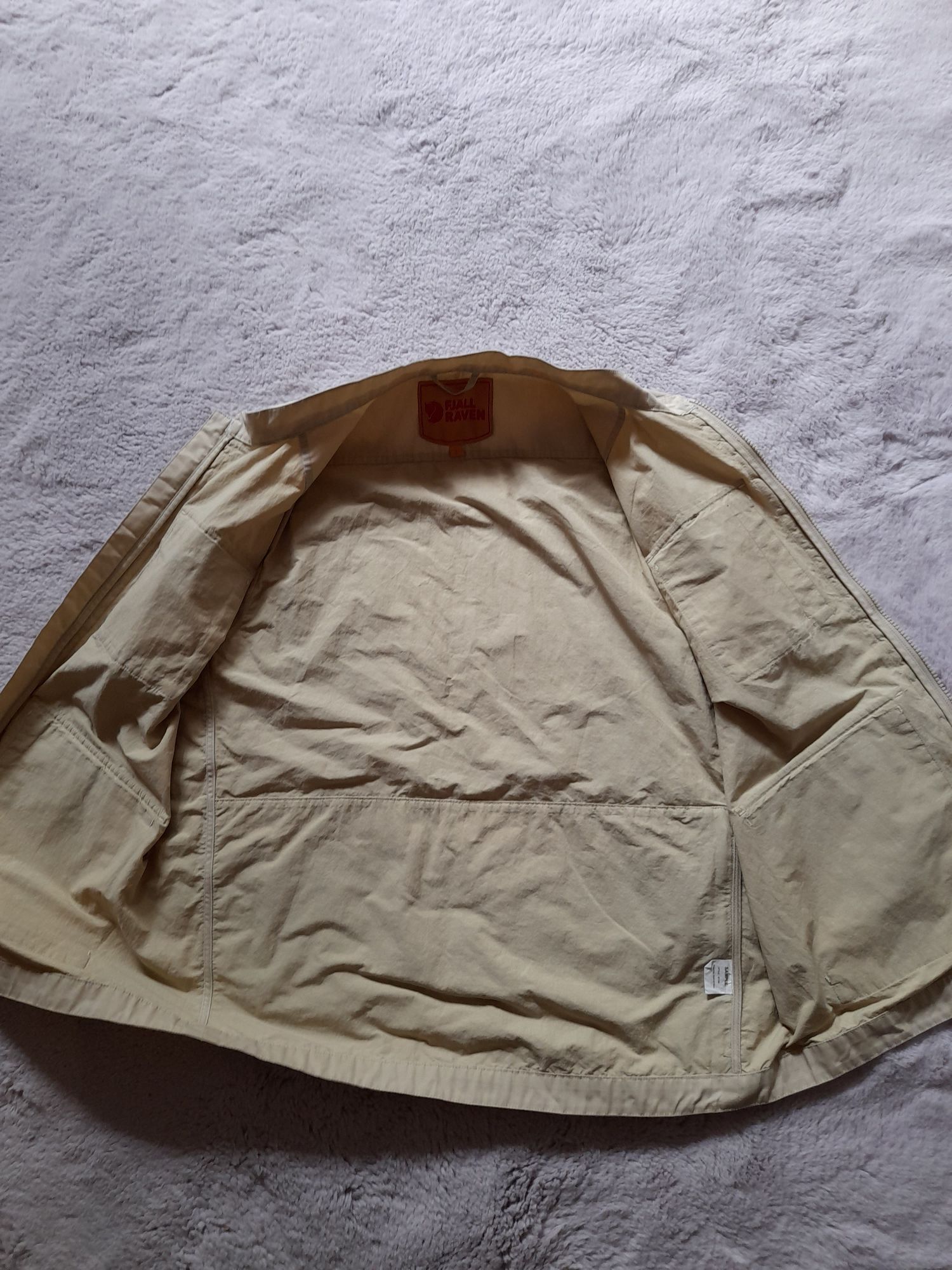 Fjallraven мъжки елек L размер.