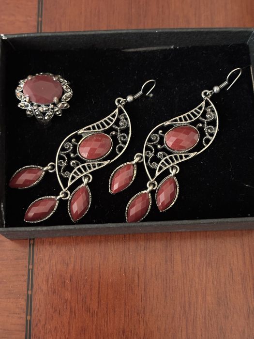 Красивая бижутерия размер кольца 18-19