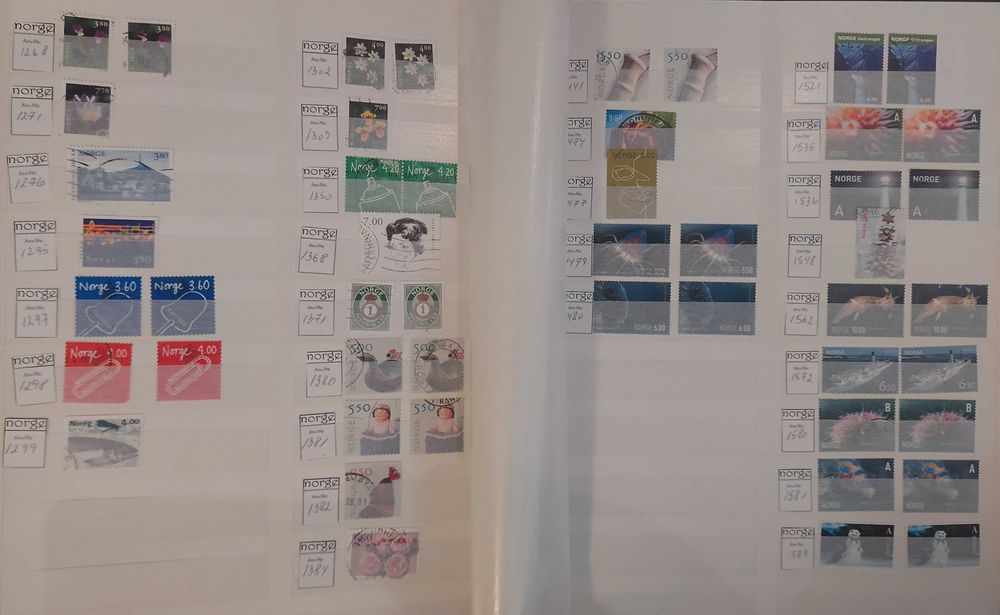 Clasor format A4 cu timbre straine Norvegia+Bonus