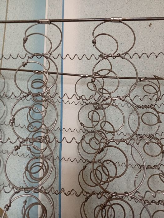 матрас пружинный основа