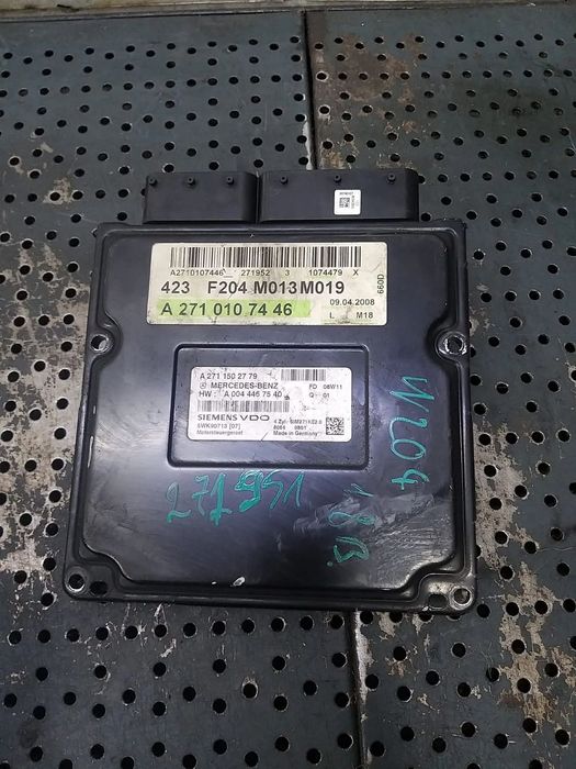 Ecu calculator motor 1.8 b mercedes c class w204 a2710107446 a0044467540