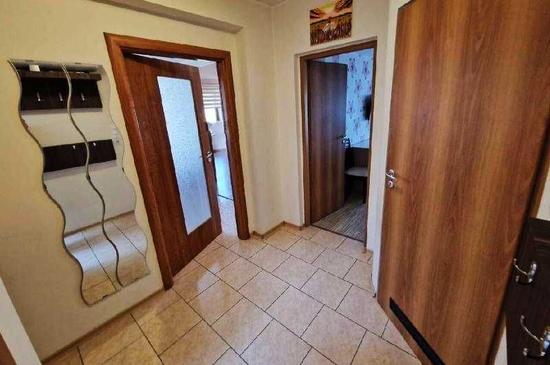 Дава се под наем Тристаен апартамент в София, Лозенец - 95 кв.м за 650 € - Снимка #7