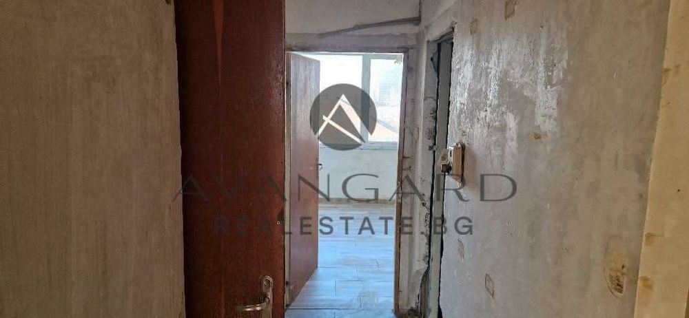 Продава се Тристаен апартамент в Пловдив, Център - 103 кв.м за 2278 €/кв.м - Снимка #9