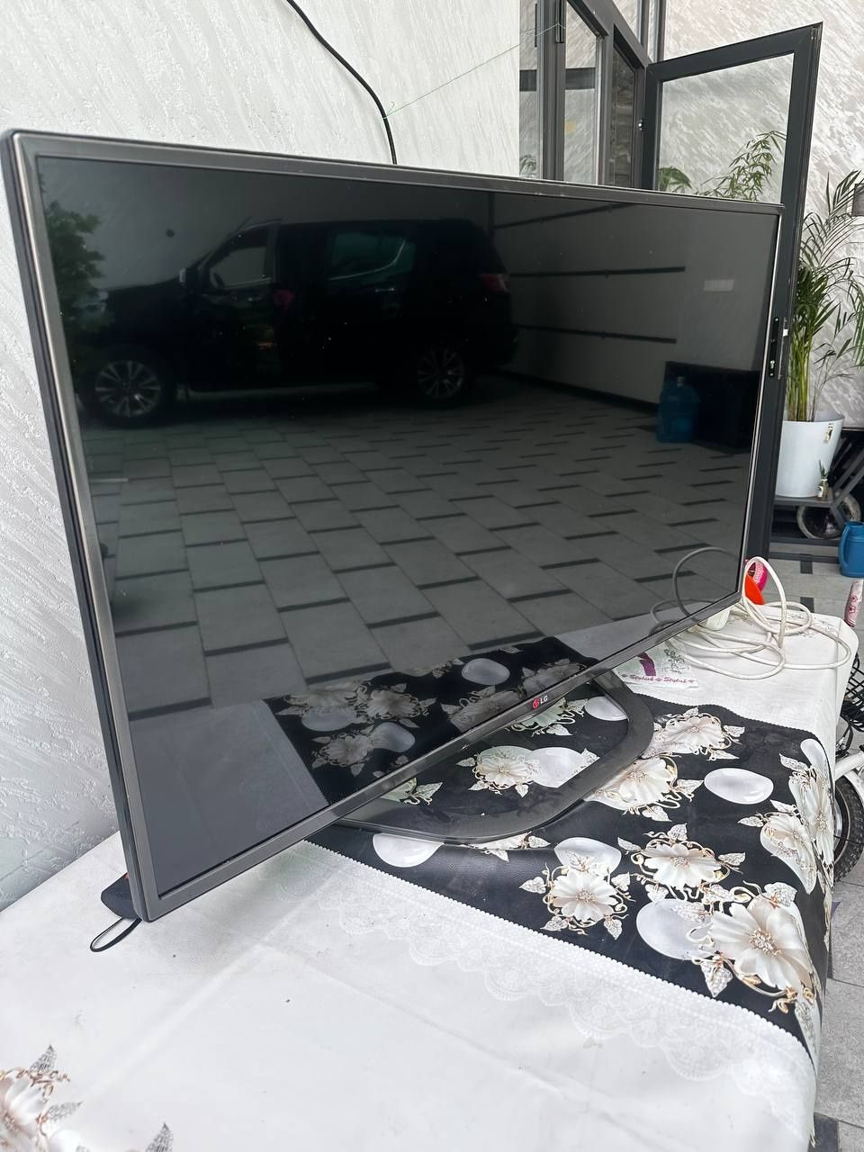 LG 42 Идиал Срочна и дешевле договорная
